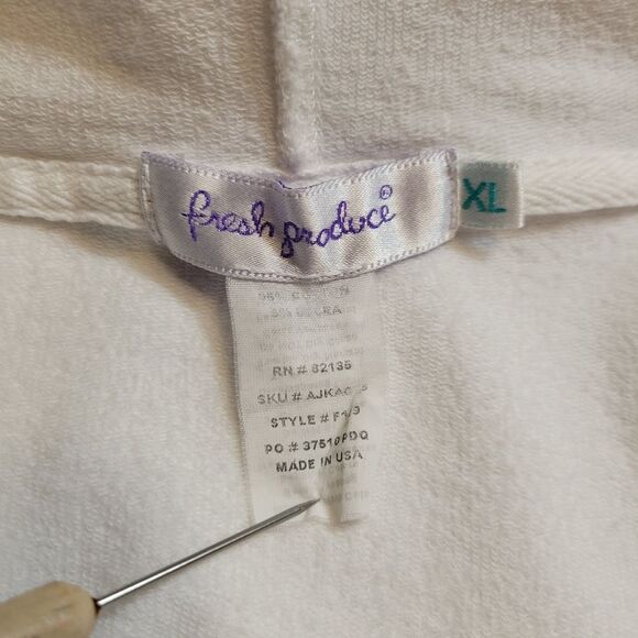 Fresh Produce White Cropped Pants and Matching Jacket Leisure Set Cotton - Picture 11 of 14